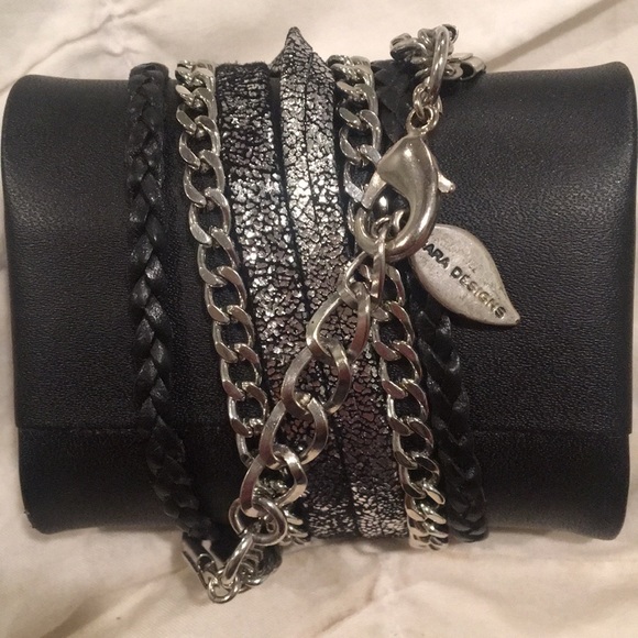 Black and silver wrap watch - Picture 2 of 2